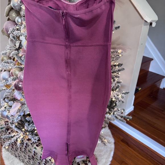 ROSE FRILL HEM BANDAGE MIDI DRESS - Picture 3 of 4